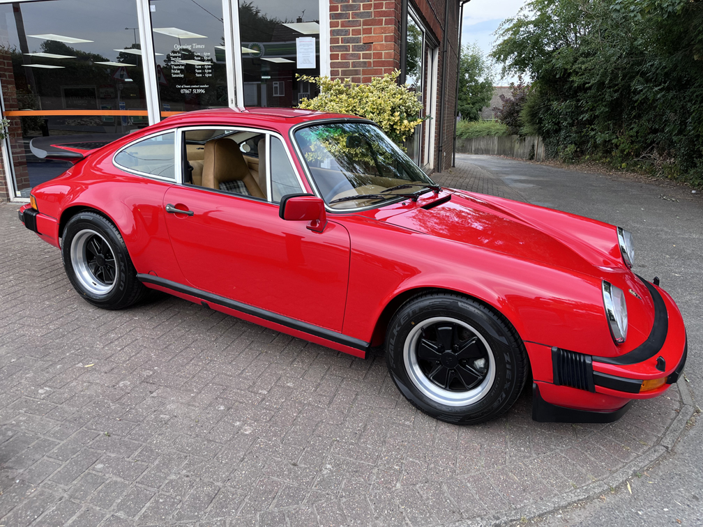 1976porsche911carrera3-red1