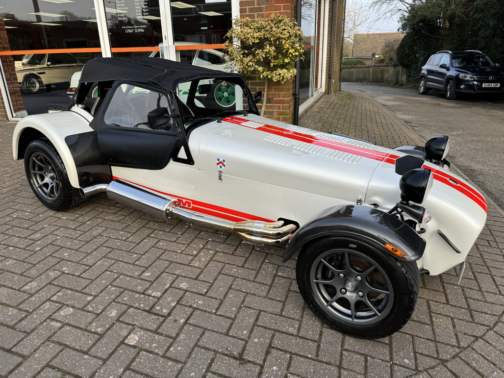 2009caterham7r500-white1